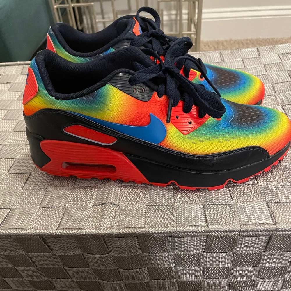 Nike Air Max 90